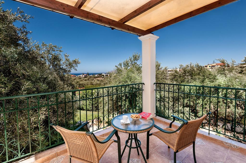 Villa Vallia - Villa Marina Kato Galatas Exteriör bild