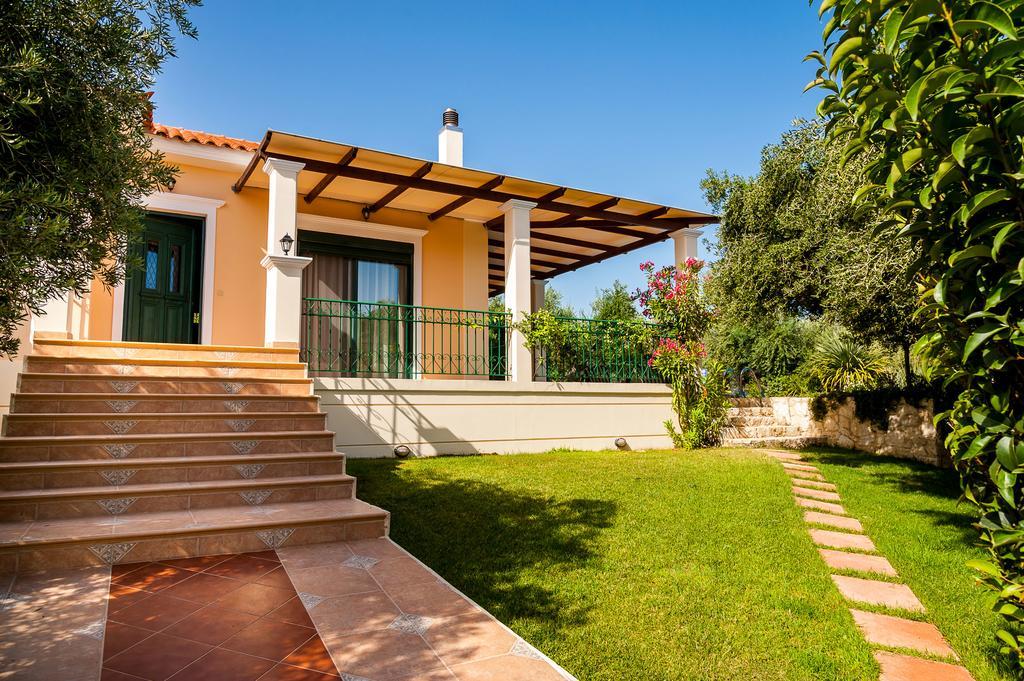Villa Vallia - Villa Marina Kato Galatas Exteriör bild